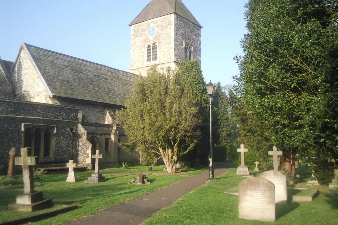 St Nicholas Church and its churchyard, Chislehurst