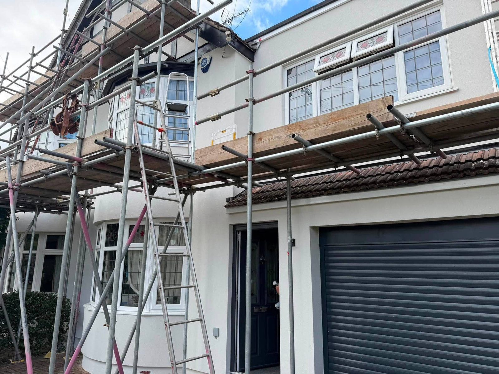 Scaffold up against a part rendered elevation